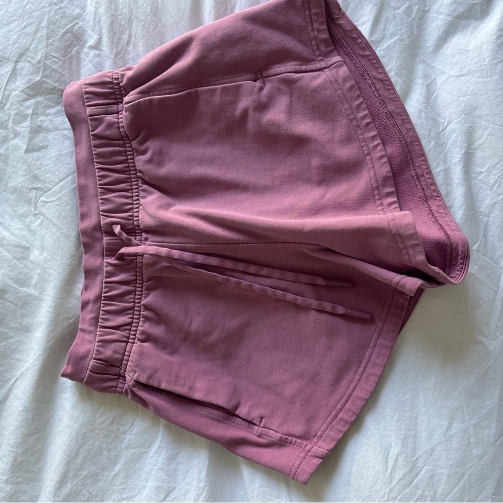 Lululemon inner glow high rise shorts